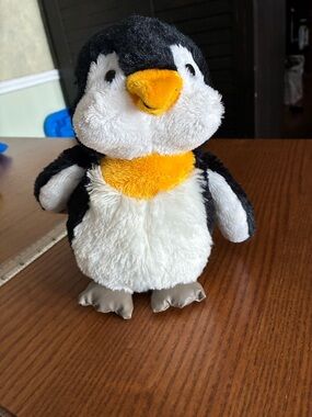 WEBKINZ retired Penguin plush NO CODE